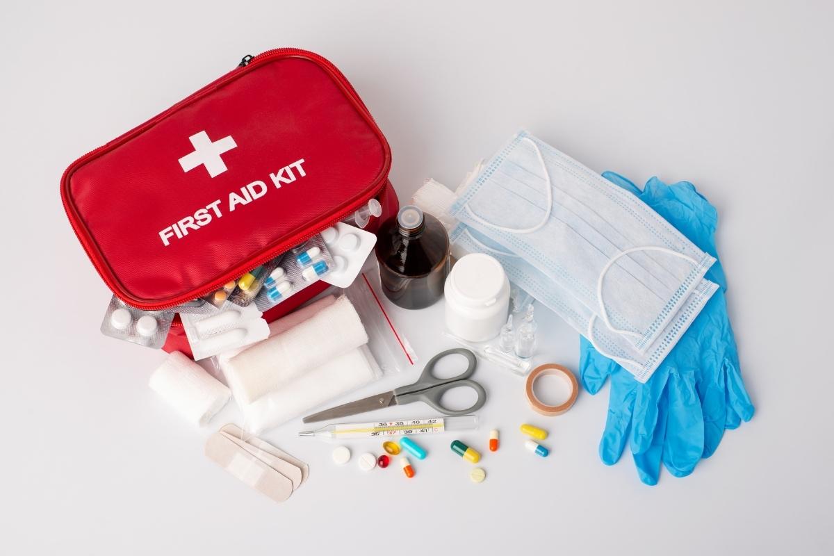 CVS Health Travel First Aid Kit, Antibacterial Essentials, 30 Piece - 1